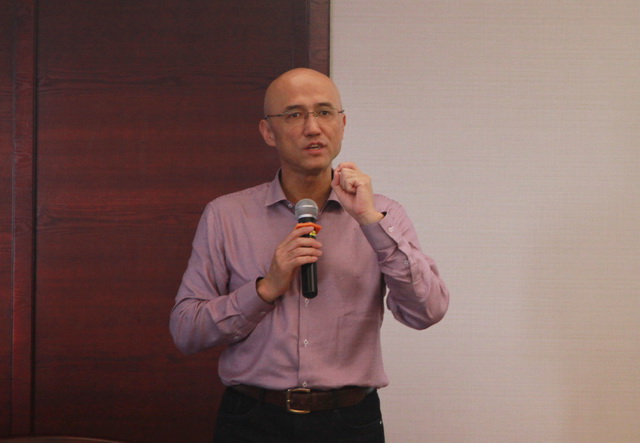 照片2 003small.jpg